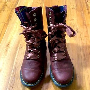 Dr. Martens Aimilita with plaid lining